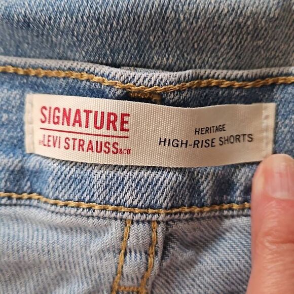 Levi Strauss Signature Heritage High Rise Shorts Faded Distressed Denim Blue 8 - Picture 3 of 6